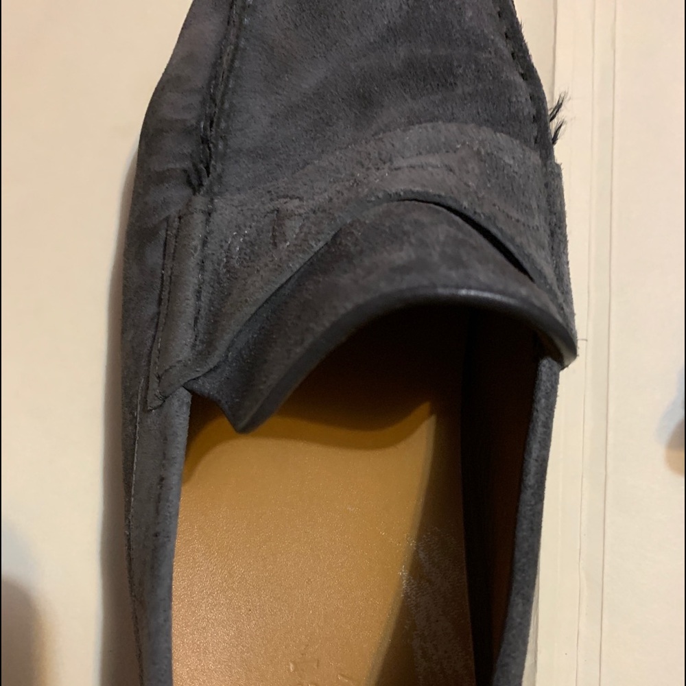 Men Shoes - Picture 2 of 6